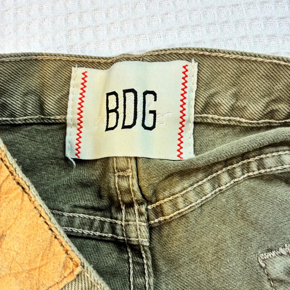 BDG Urban Outfitters Mens Skate Fit Jeans 34x34 Olive Green Distressed Wide Leg